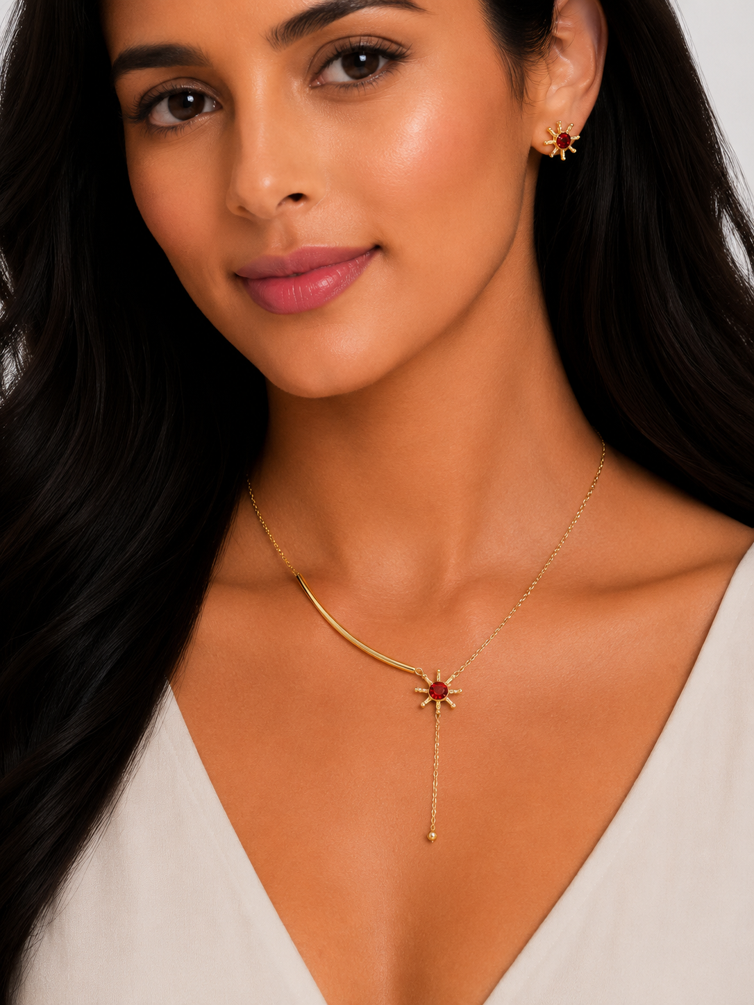 Damnstyle Necklace Anti-Tarnish Miniature Crystal Studded Sun Pendant Set With Earrings