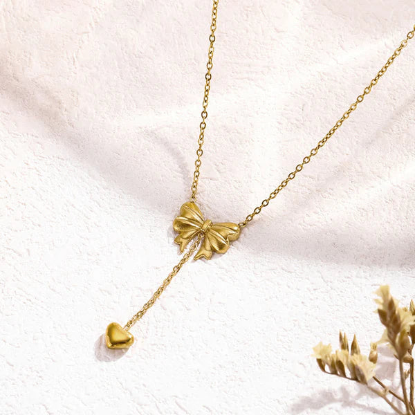 Damnstyle Gold-Plated Stainless Steel Anti-Tarnish Heart Bow Pendant