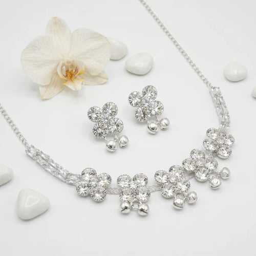 Damnstyle Anti-Tarnish Floral Cluster Jewellery Set With Earrings
