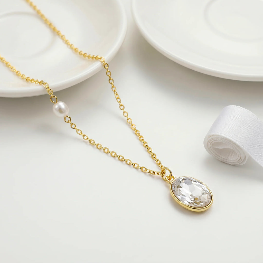 Damnstyle Anti-Tarnish Oval Crystal Pendant With Faux Pearl Accent
